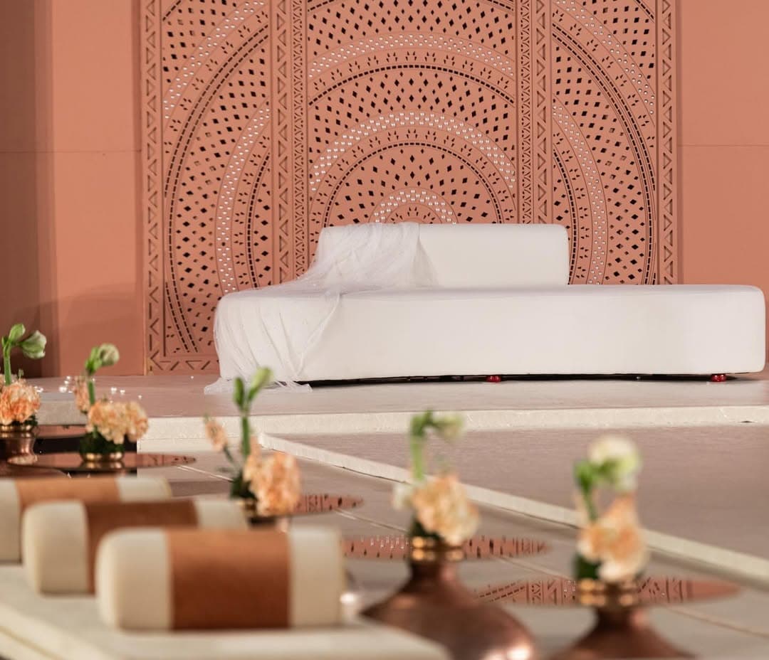 Beautiful table setting and decor